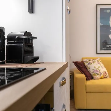 Valley Piazza Isolo *